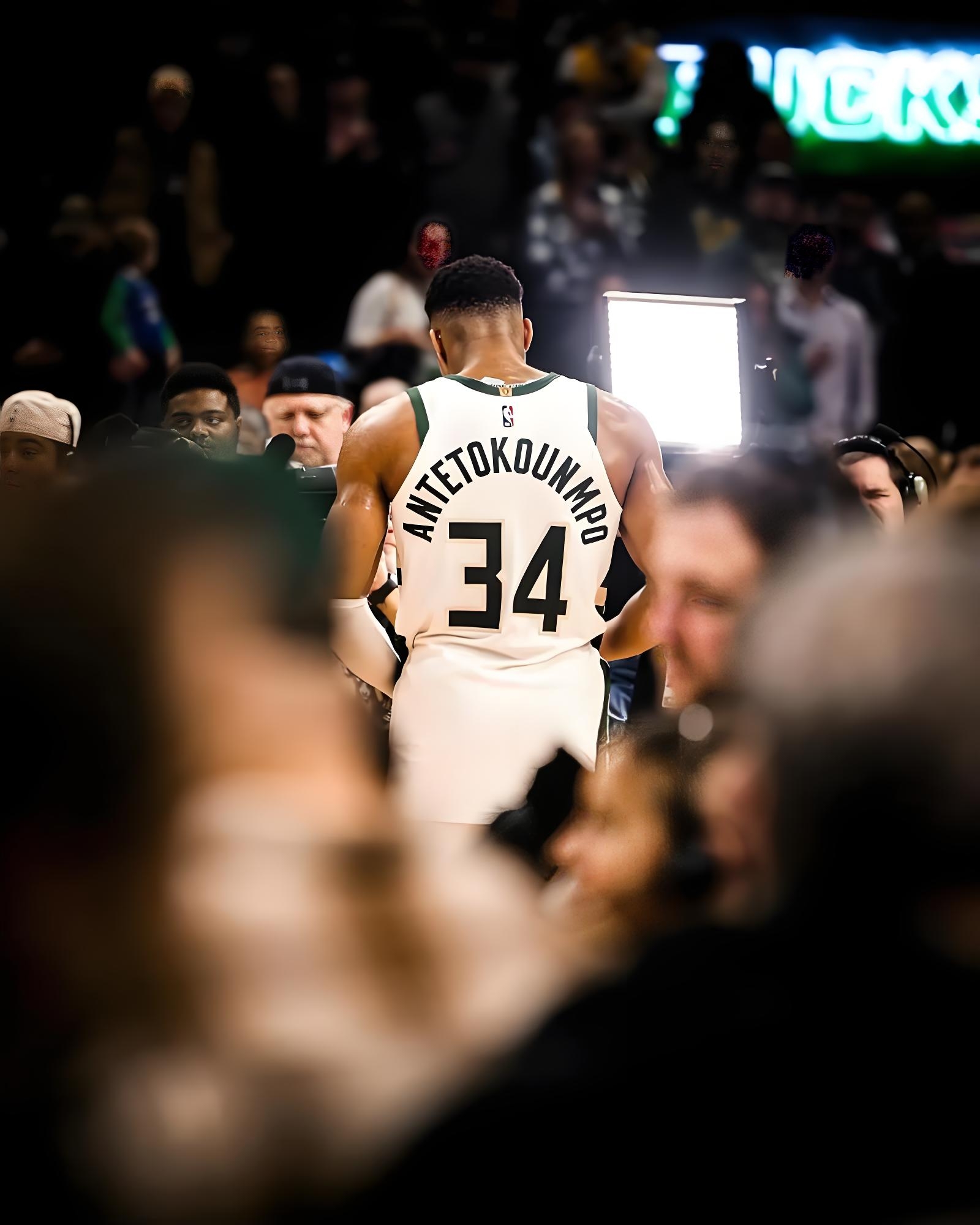 关于篮网B队绝地反击雄鹿，伦纳德三分雨点燃全场的信息