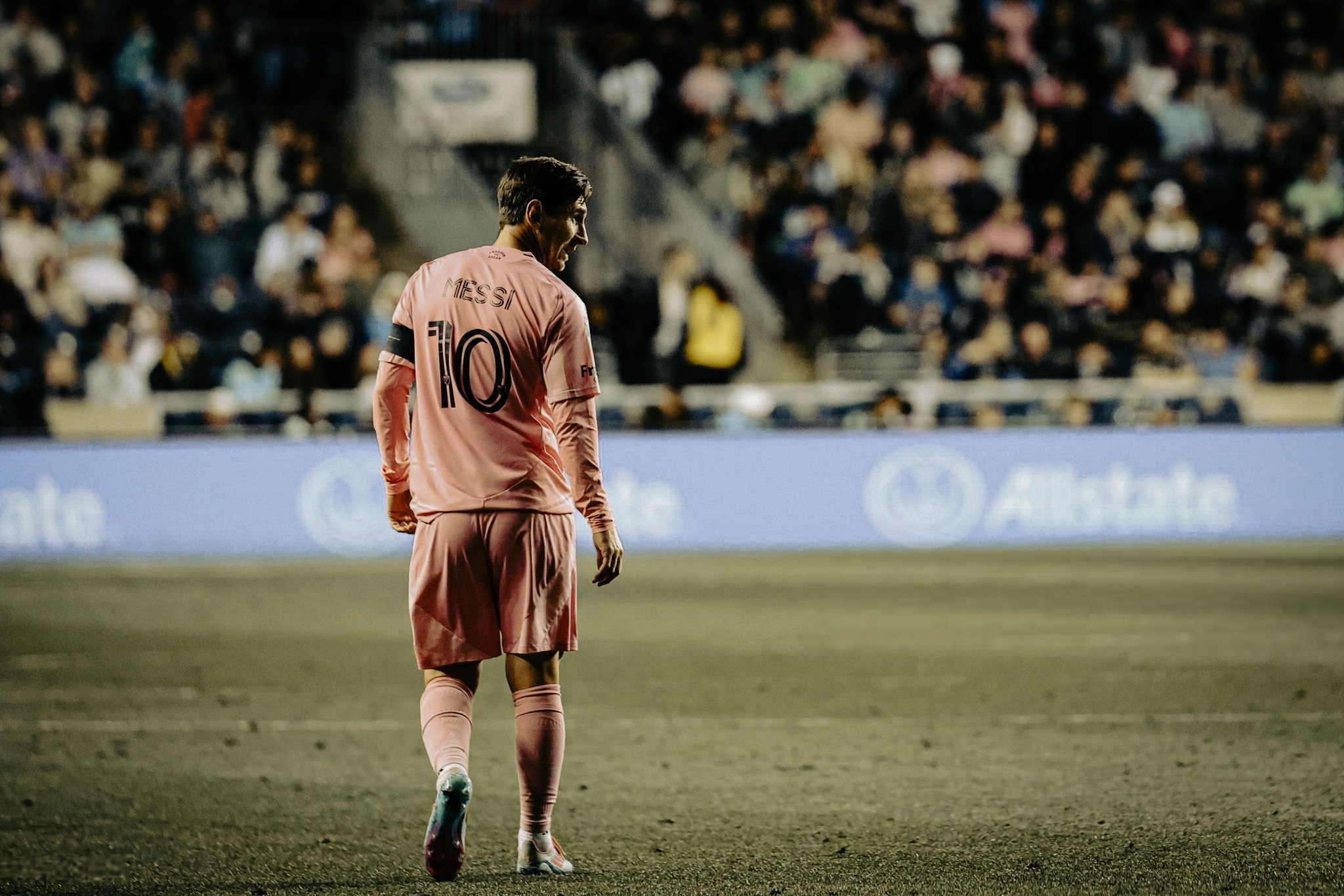 关于那不勒斯爆冷德国，梅西绝境逆转的信息