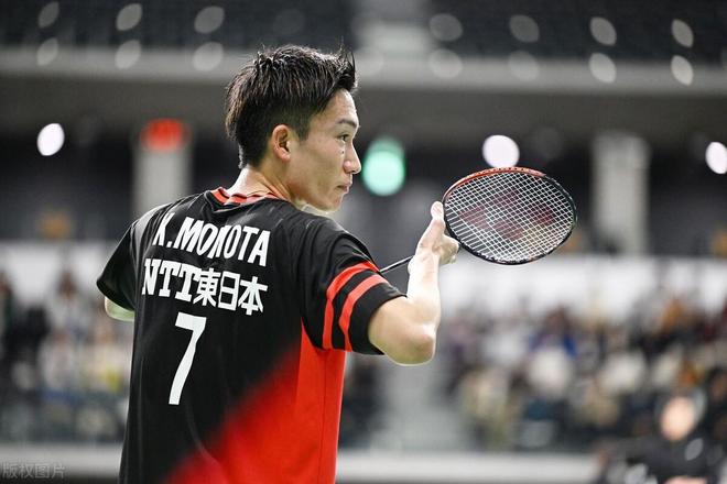 印度羽毛球队强势日本羽毛球队，桃田贤斗制霸全场