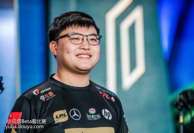 T1横扫Rogue，Uzi一己之力扛起全队