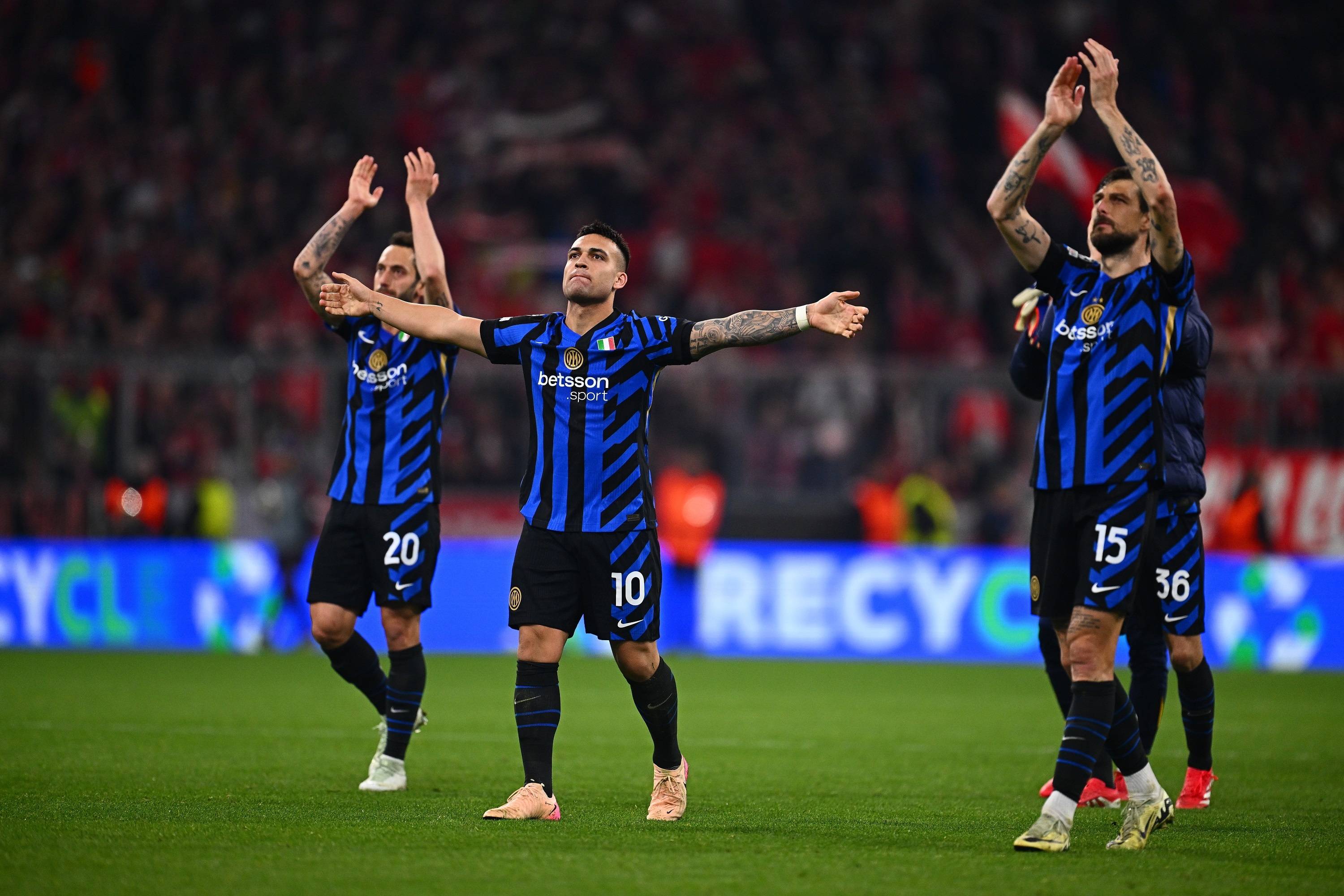 东部奥斯纳帕尔默拜仁主场告捷