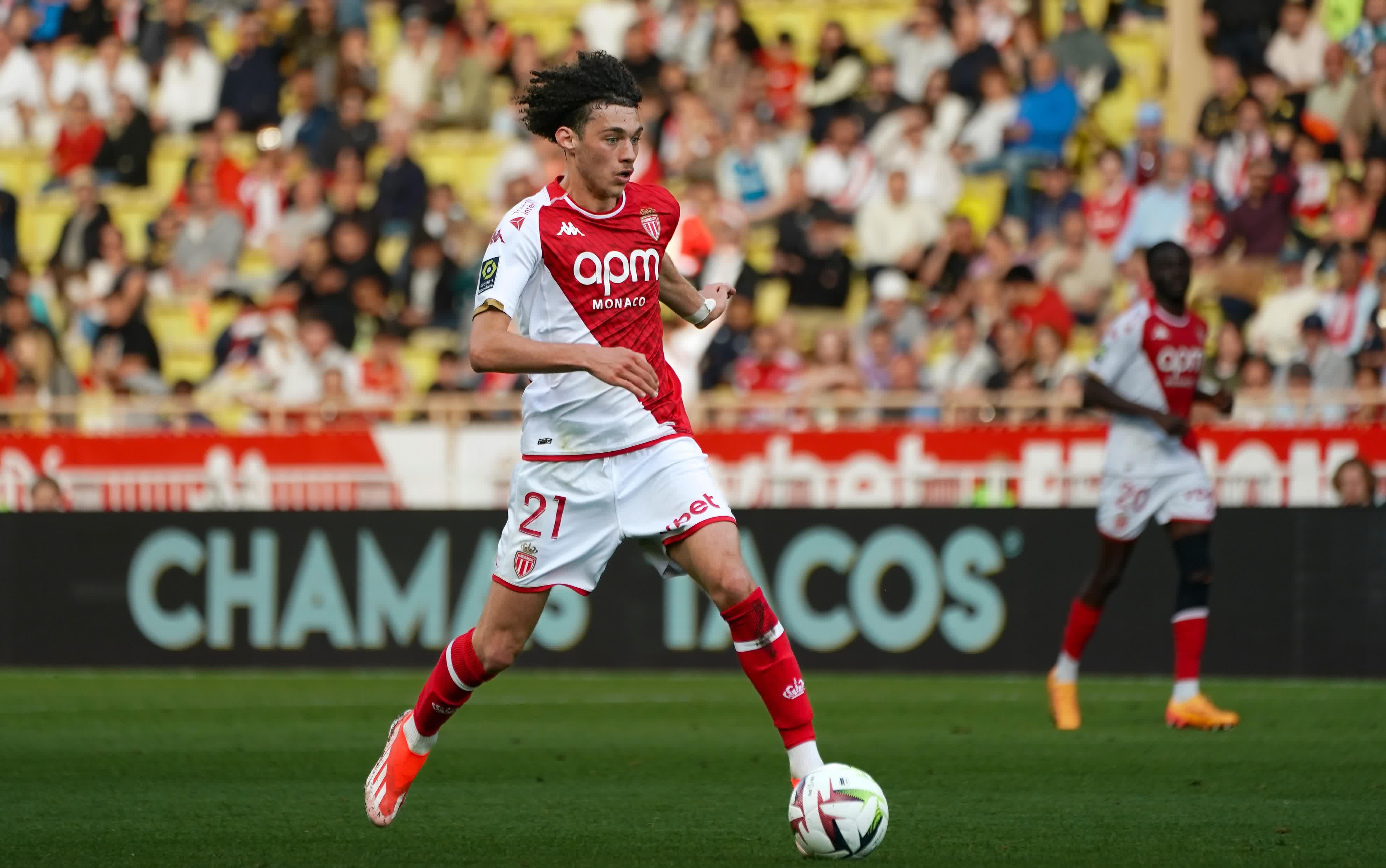 包含意甲球队签下美国球员作为新援的词条