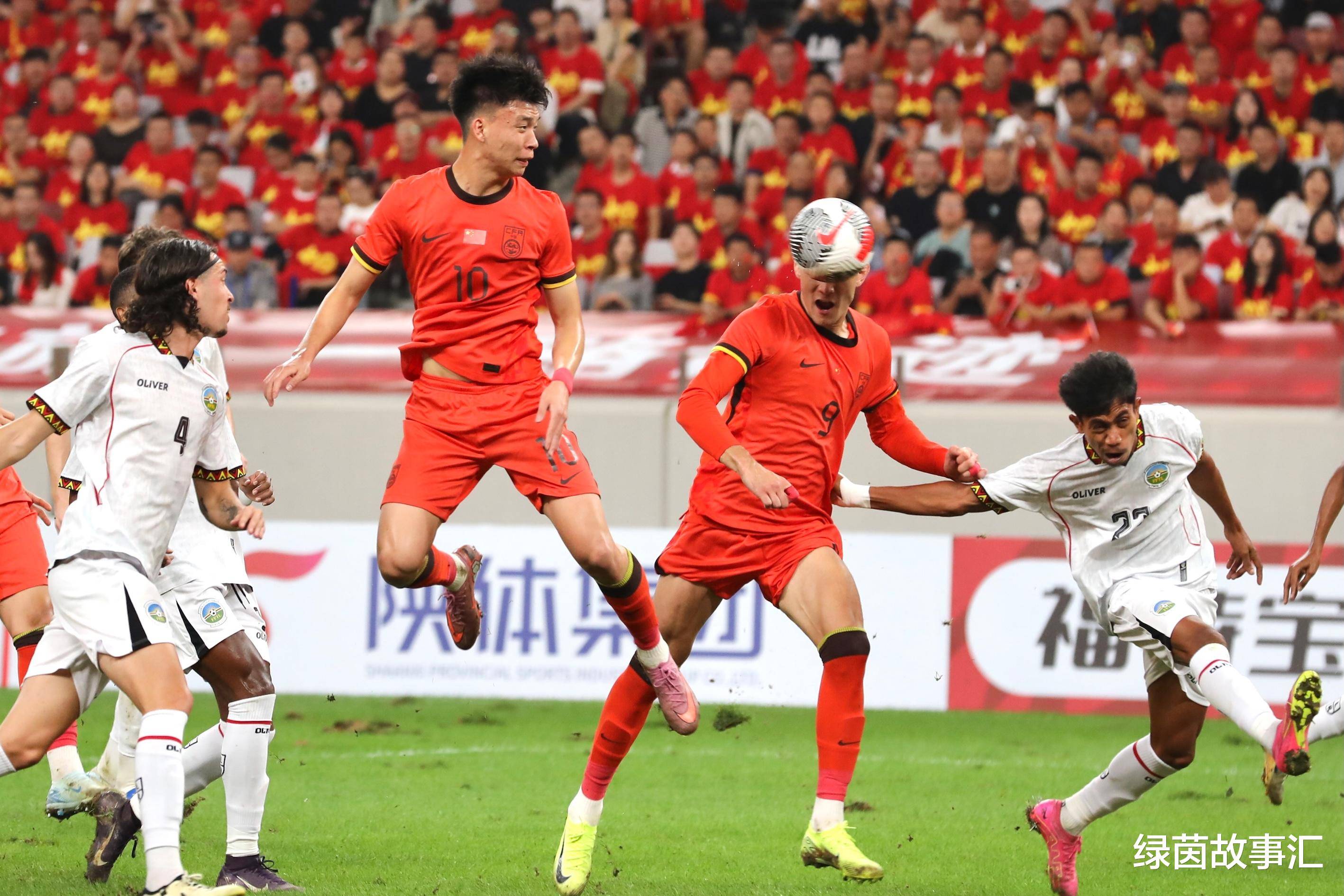 中国足球联赛中球队的精彩表现的简单介绍