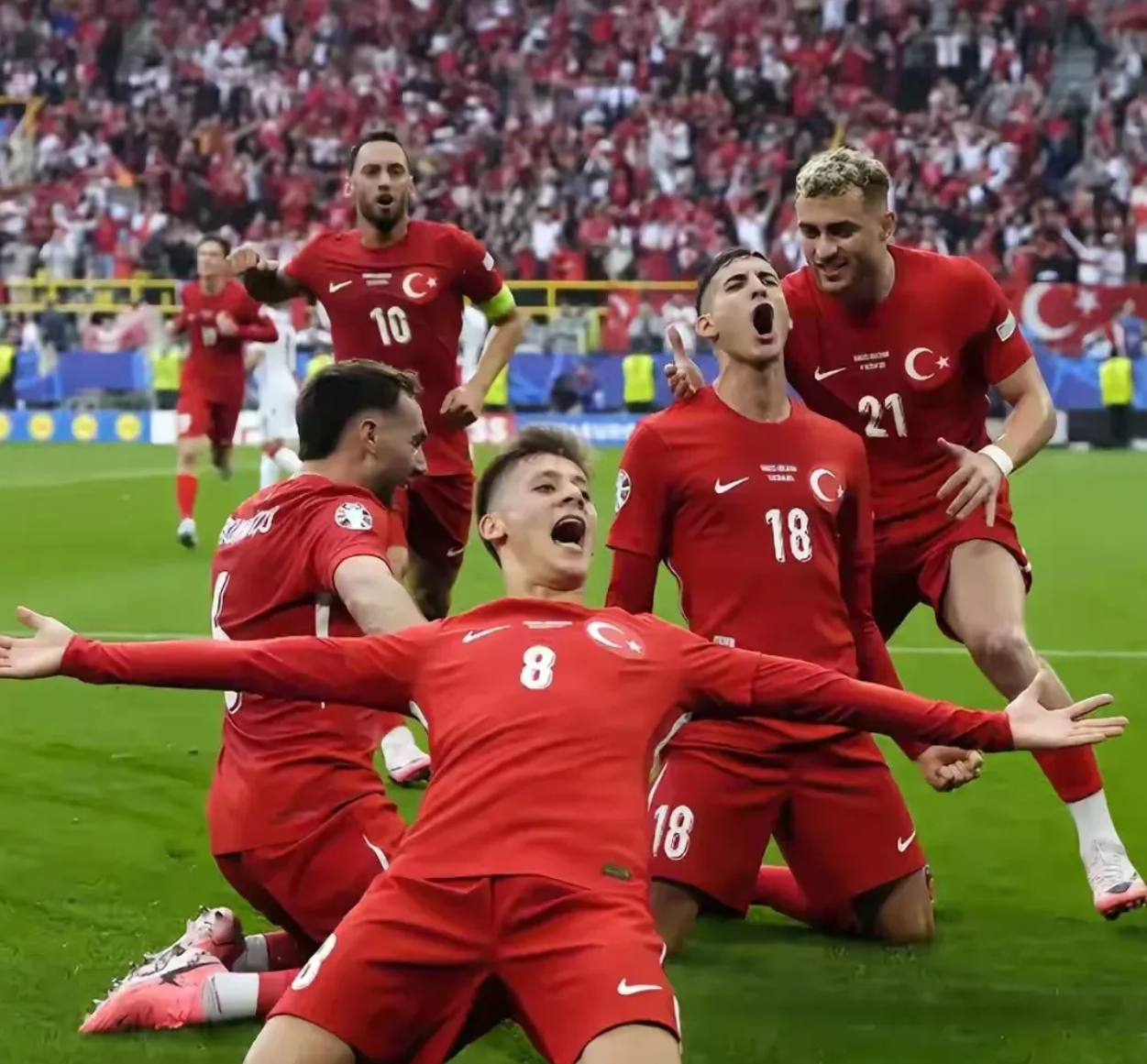 关于欧洲杯篮球赛事精彩纷呈，各队争夺胜利的信息