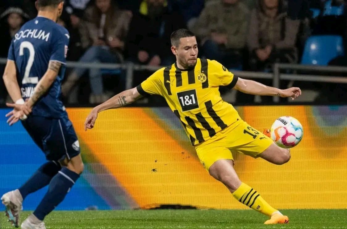 开云体育官网-关于多特蒙德主场完胜，继续紧咬德甲领头羊的信息