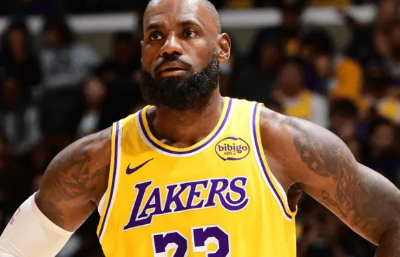 关于勇士横扫凯尔特人，詹姆斯点燃赛场的信息