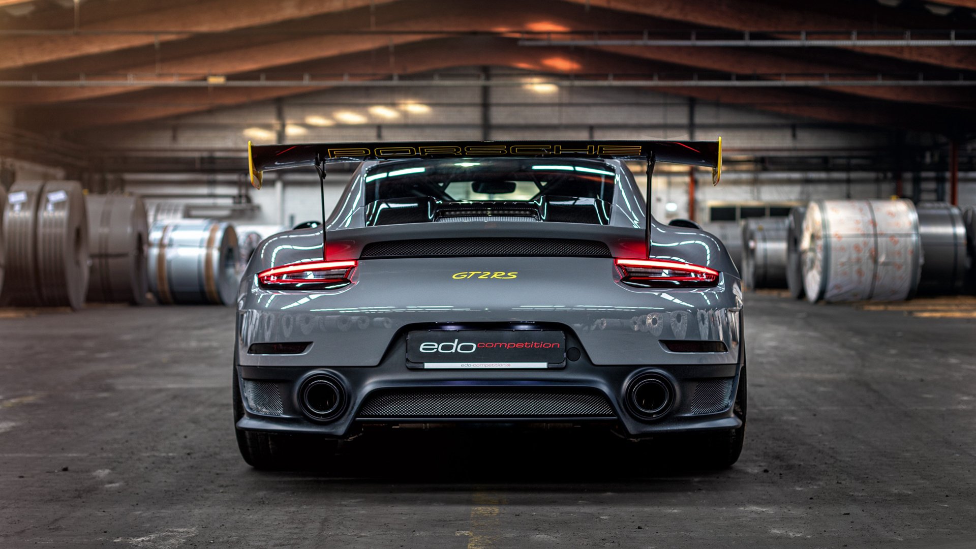 伊布天神下凡连场破门，国际米兰力克阿森纳拉开晋级差距